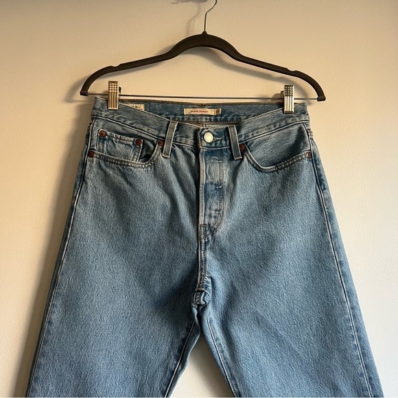 Levi's Wedgie Straight Jeans in Luxor Empire - Picture 6 of 16